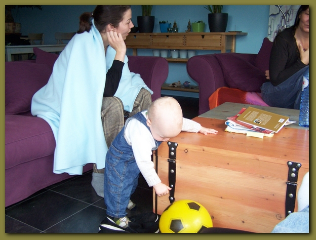 599x448 pixels (227K)